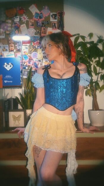 Full leaked Lanabeesfw private onlyfans photo