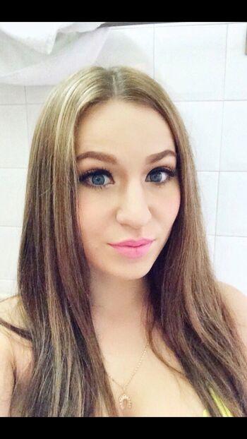 Full leaked Lanueta private onlyfans photo