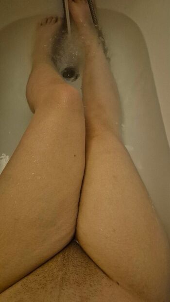 Full leaked Lapetiteloue private onlyfans photo