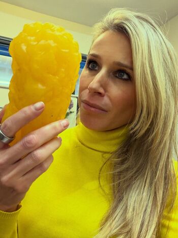 Full leaked Lara lewington private onlyfans photo