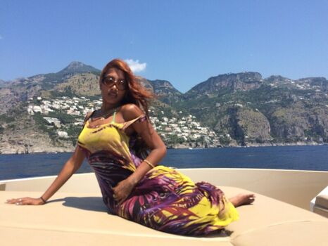 Full leaked Lara raj private onlyfans photo