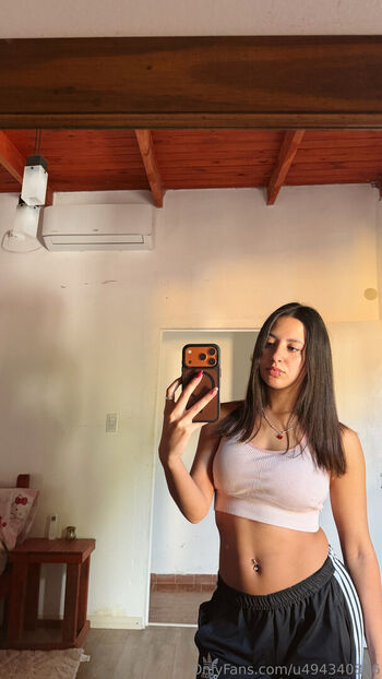 Full leaked Lara tiengo private onlyfans photo