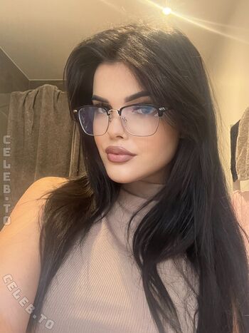 Full leaked Lara winter private onlyfans photo