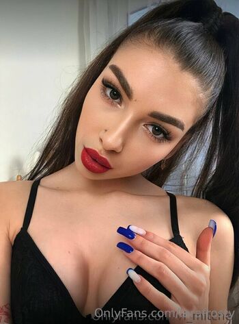 Full leaked Larafrosty private onlyfans photo