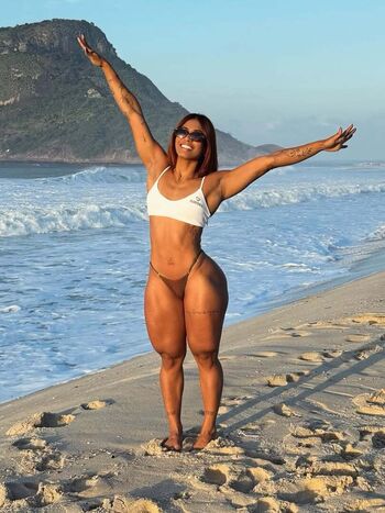 Full leaked Larissa felix private onlyfans photo