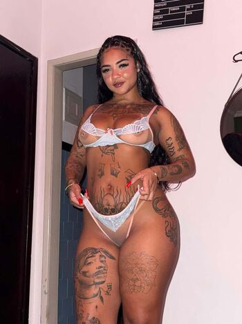 Full leaked Larissa giulia private onlyfans photo