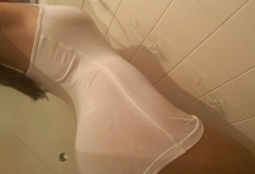 Full leaked Larissa kalli page private onlyfans photo