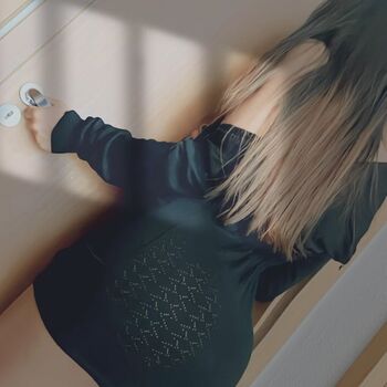 Full leaked Larissa kalli page private onlyfans photo