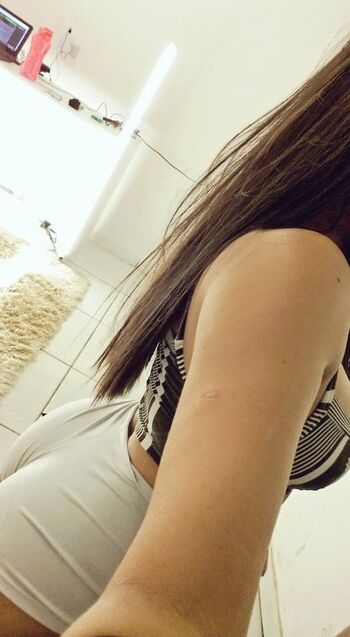 Full leaked Larissa kalli private onlyfans photo