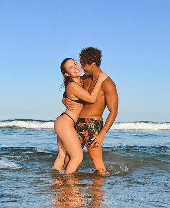 Full leaked Larissa manoela page private onlyfans photo