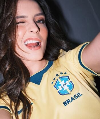 Full leaked Larissa manoela page private onlyfans photo