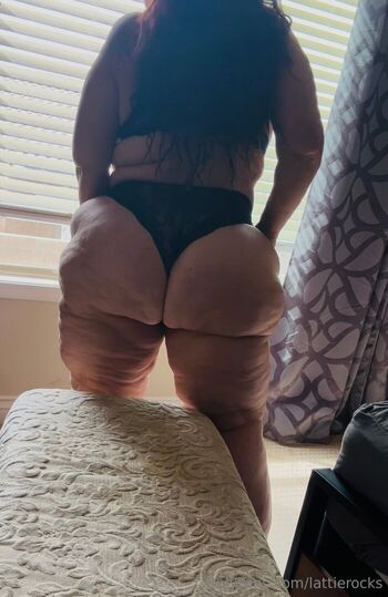 Full leaked Lattierocks private onlyfans photo