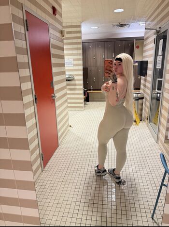 Full leaked Laughlyn tomassi private onlyfans photo