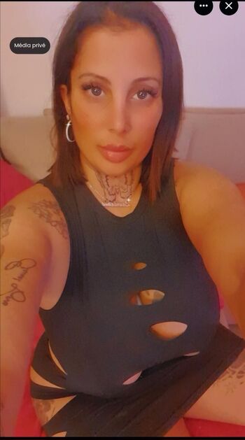 Full leaked Laula private onlyfans photo