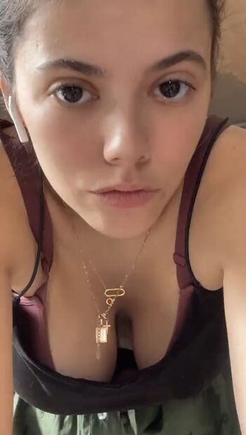 Laura_26caubel