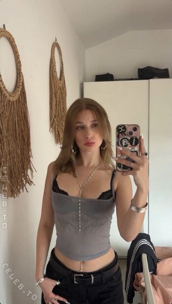 Full leaked Laura fltn private onlyfans photo
