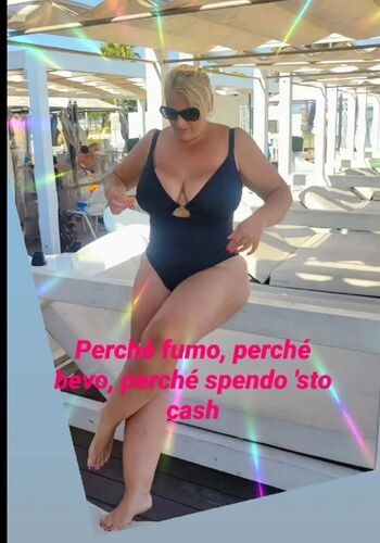 Full leaked Laura leonardi page private onlyfans photo