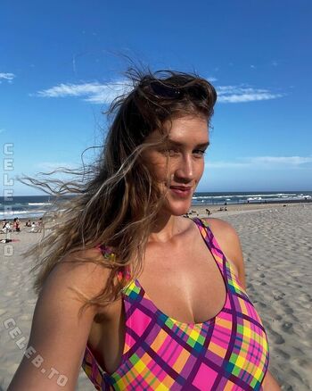 Laura Mae