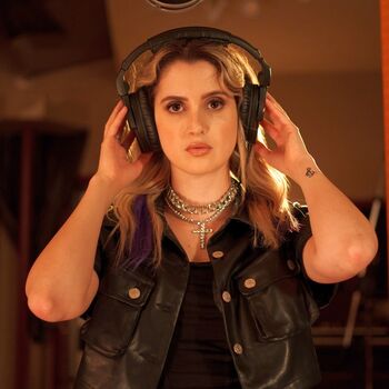 Full leaked Laura marano private onlyfans photo