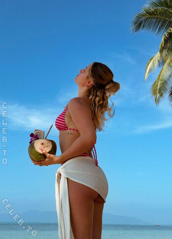 Full leaked Laura michelle private onlyfans photo