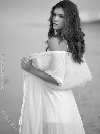 Full leaked Laura offermann private onlyfans photo