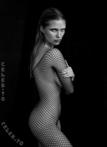 Full leaked Laura oganessian private onlyfans photo