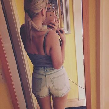 Full leaked Laura orlando private onlyfans photo