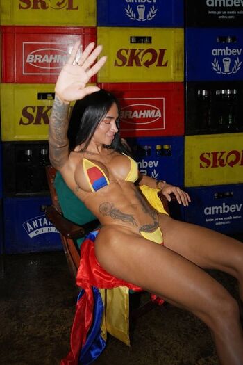 Full leaked Laura saenz private onlyfans photo