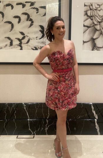 Full leaked Laura tobin page private onlyfans photo