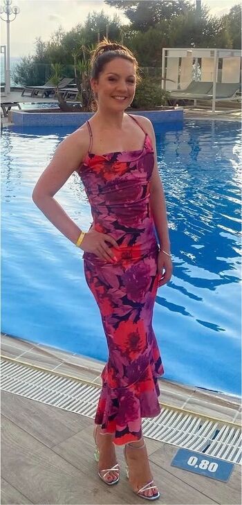 Full leaked Laura tobin private onlyfans photo