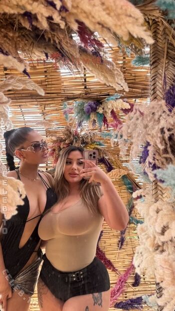 Full leaked Lauralianajane page private onlyfans photo