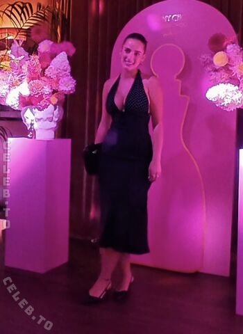 Full leaked Lauramjj private onlyfans photo