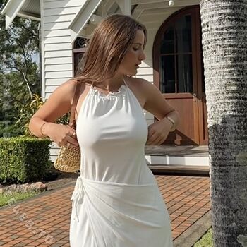Full leaked Lauramjj private onlyfans photo