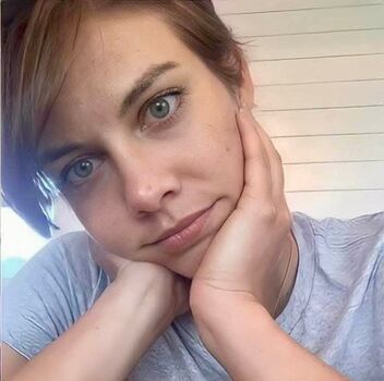 Full leaked Lauren cohan page private onlyfans photo