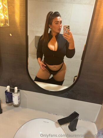 Lauren Goodger
