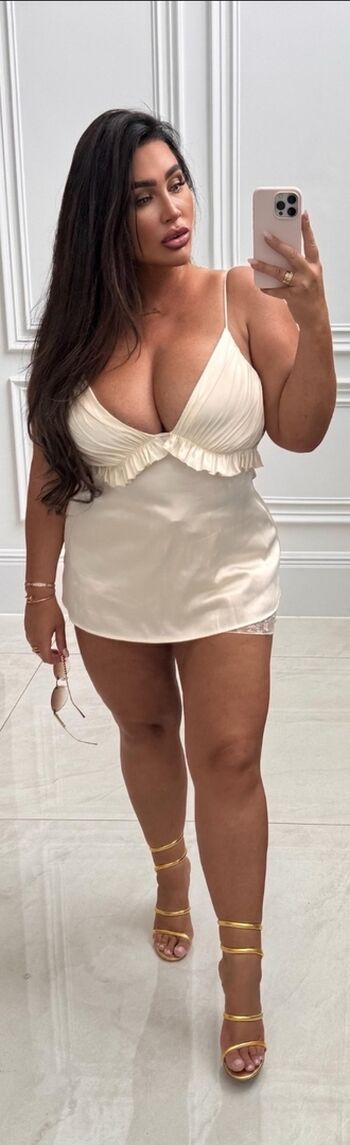 Full leaked Lauren goodger private onlyfans photo