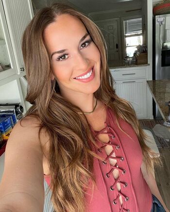 Lauren Salaun