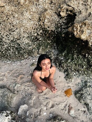 Full leaked Laurencia monica private onlyfans photo