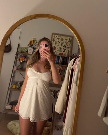 Full leaked Laurenxskinner private onlyfans photo