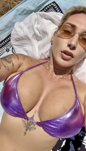 Full leaked Laurine private onlyfans photo