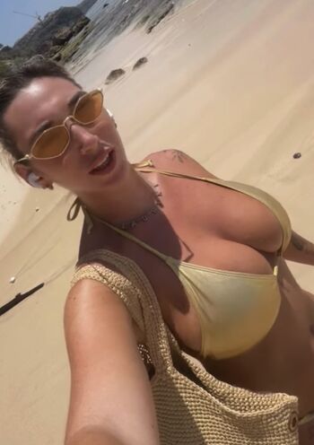 Full leaked Laurine   page private onlyfans photo