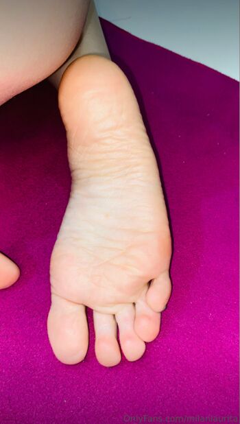 Full leaked Lauritamilan private onlyfans photo