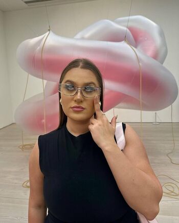 Full leaked Laurraaa m private onlyfans photo