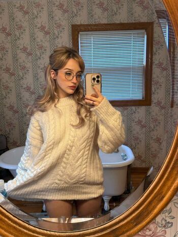 Full leaked Lav lune private onlyfans photo