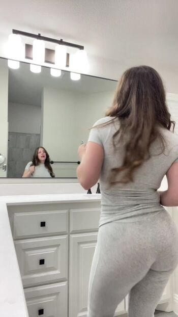Full leaked Lavidadejulissa private onlyfans photo