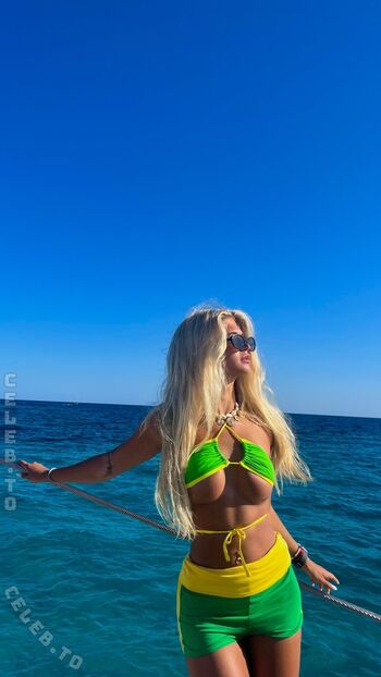 Full leaked Lavinia yakira page private onlyfans photo