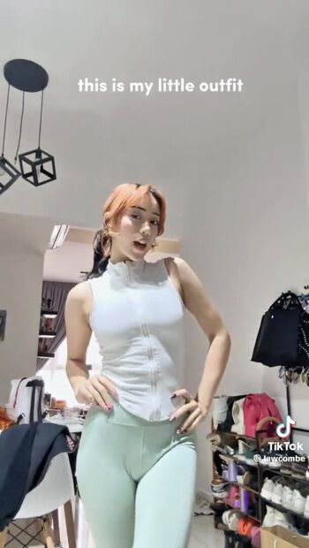 Full leaked Lawcombe private onlyfans photo