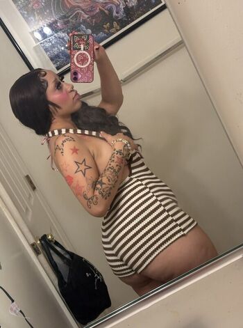 Full leaked Laybunniez private onlyfans photo