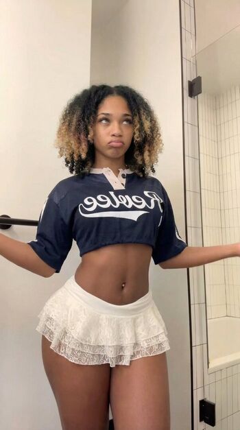 Full leaked Layla sena private onlyfans photo