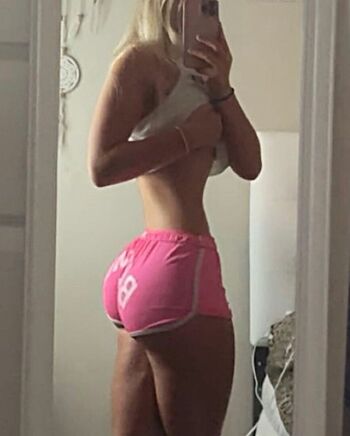 Laylabee_